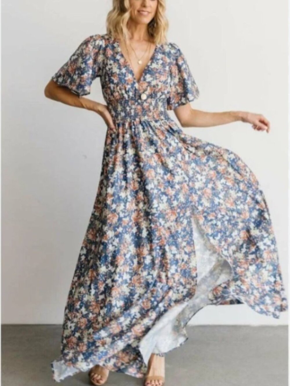 Baltic Born Verona Smocked Maxi Dress Blue Floral Smocked Waist V-Neck Size XXL